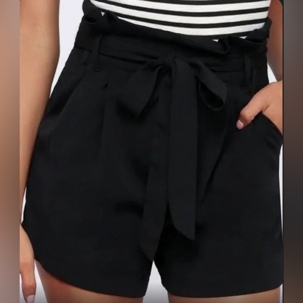 Hollister Black Paperbag shorts